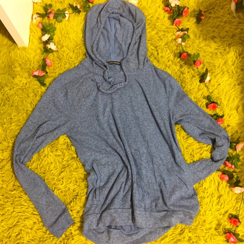 🌀 Harlowe & graham soft blue hoodie